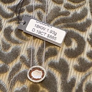 18K Gold and Geode Felix. Z New York 16in. Pendant Necklace